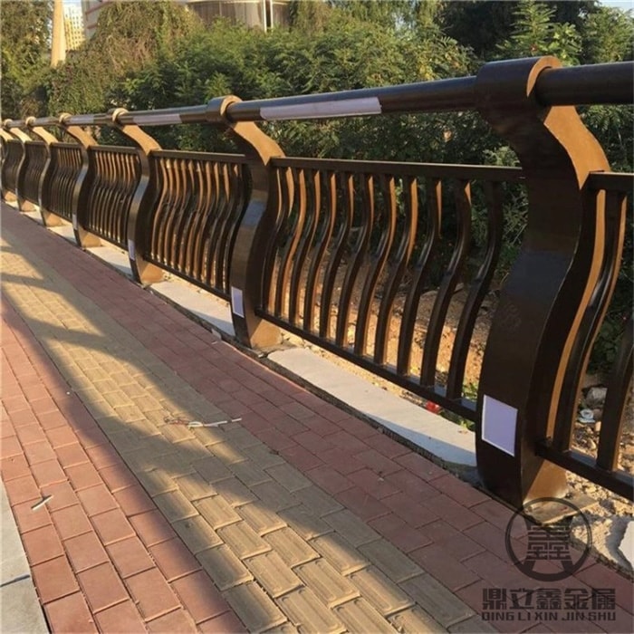 灯光护栏